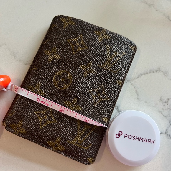 Louis Vuitton holder🌙 - Picture 15 of 16